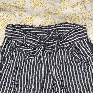 Cute flowey beach pants